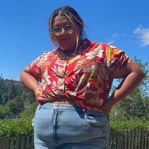 Vintage Hawaiian shirt